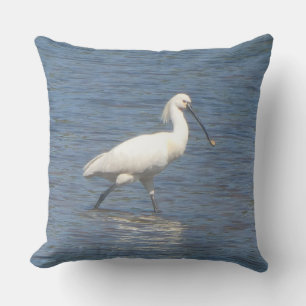 Coussin Spatule eurasienne marchant dans le lac jeté oreil