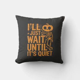 Coussin Squelette drôle d'Halloween attendant un design si