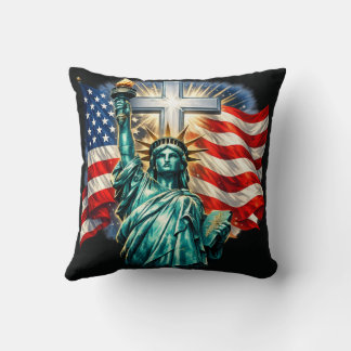 Coussin Statue de la Liberté avec drapeaux et croix