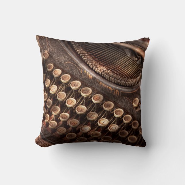 Coussin Steampunk - machine à écrire - trop tuckered au (Recto)