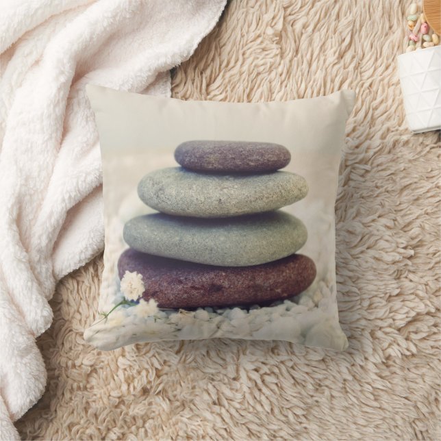 Coussin Stones empilées Méditative Cairn (Couverture)
