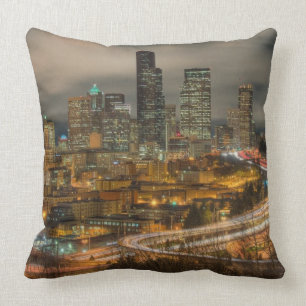 Coussin Stries claires des voitures la nuit