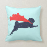 Coussin Super Carlin<br><div class="desc">Super Carlin. Un design vectoriel minimaliste avec un super carlin volant avec une cape rouge mignonne. Un grand cadeau pour les amateurs de carlins, de chiens, de canines super héros et d'art vectoriel.</div>