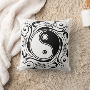 Coussin Symbole Yin & Yang Tatouage Noir et Blanc