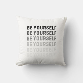 Coussin T-shirt d'amour propre