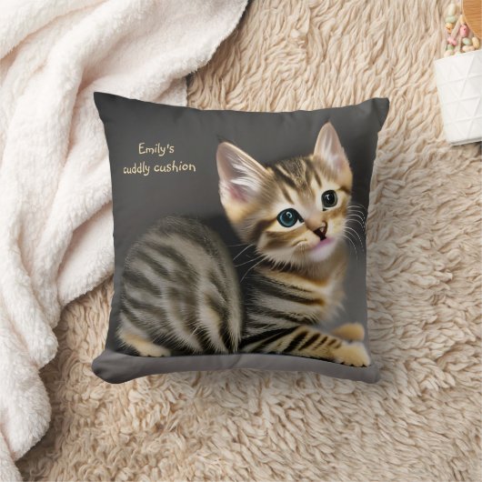 Coussin Tabby chatte moelleux chatte bébé (Couverture)