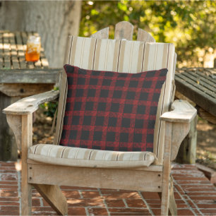 Coussin Tartan rouge rustique et noir avec lignes gaufrées