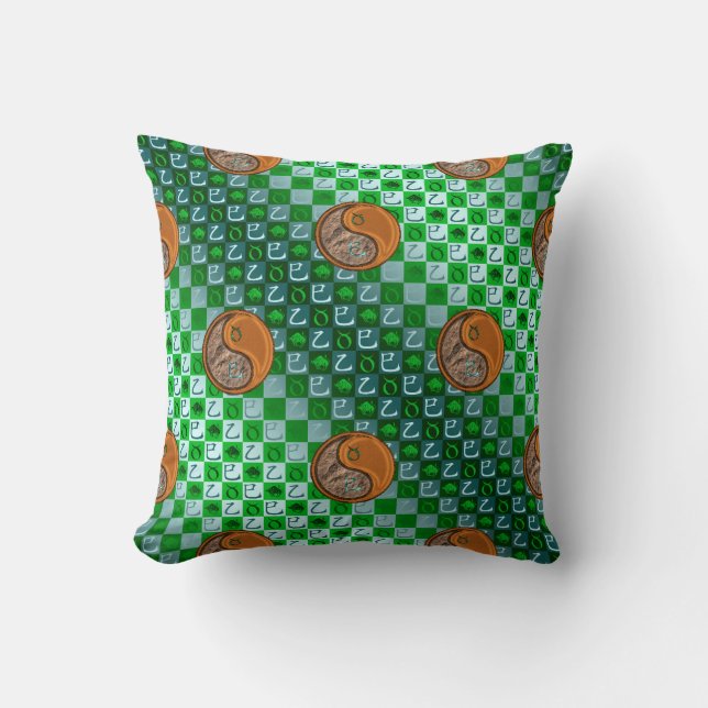 Coussin Taureau & Serpent de Bois (Recto)