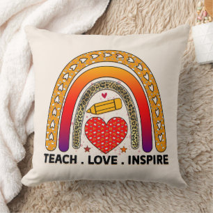 Coussin Teach Love Inspire