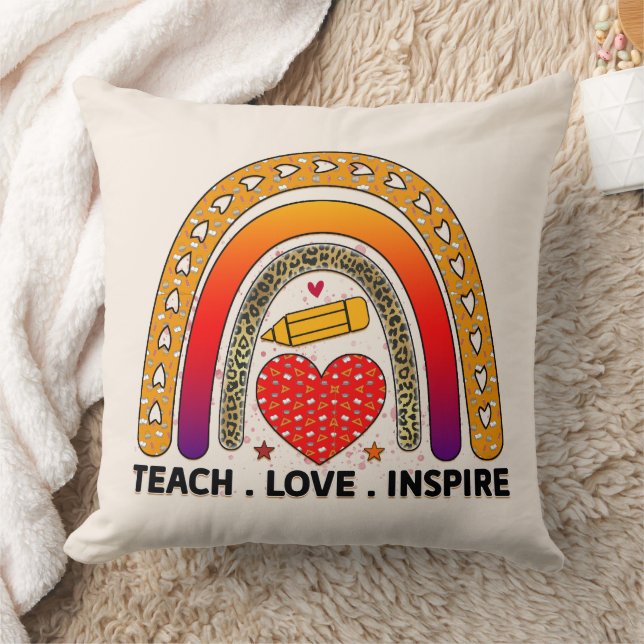 Coussin Teach Love Inspire (Couverture)
