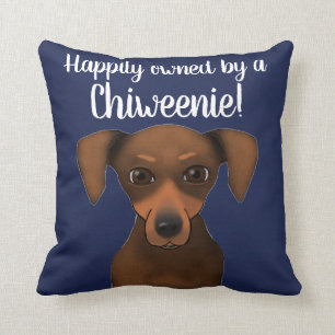 Coussin Teckel heureusement possédé mignon de chiwawa de