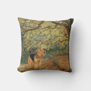 Coussin Tervueren Airedale en observation d'oiseaux