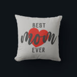 Coussin Texte Élégant Meilleure Maman Jamais Avec Le Coeur<br><div class="desc">Elegant Mothers day Jetez l'oreiller avec un dicton mignon qui dit "Meilleure maman jamais" avec le coeur, Ce mignon oreiller à lancer est parfait pour votre maman pour la fête des mères! Un cadeau de fête des mères assez inhabituel... probablement différent de ce qu’elle attend. vous allez adorer ça !...</div>