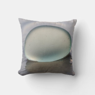Coussin Texture de verre de mer givré vert sauge teintée d