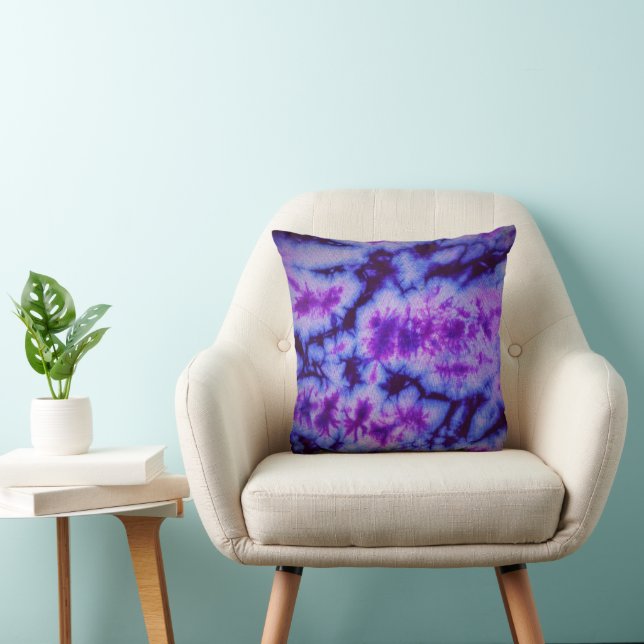 Coussin Tie teinture teintes de pourpre et bleu (Chaise)