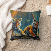 Coussin Tiger Cubs dans la jungle magique (Couverture)