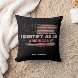 Coussin Titre : Je M'Identifie Comme Un Drapeau Américain