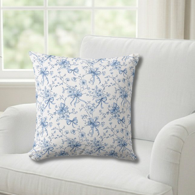 Coussin Toile de Jouy Florale Bleue  (Créateur téléchargé)
