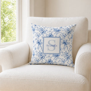 Coussin Toile de Jouy Florale Bleue Monogramme Nom