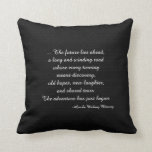 Coussin Toile de jute noire rustique Apache de Faux<br><div class="desc">Ce coussin noir rustique personnalisé de toile de jute de faux, avec une bénédiction d'Apaches sur un côté et les noms et la date de mariage sur l'inverse, est un cadeau de mariage merveilleux et unique. Les couleurs neutres conviendront à n'importe quel décor. Ce coussin décoratif est 16" carré. Autre...</div>