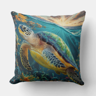 Coussin Tortue de mer plongeant dans la mer