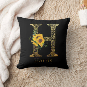 Coussin Tournesols H en lettres noires et dorées