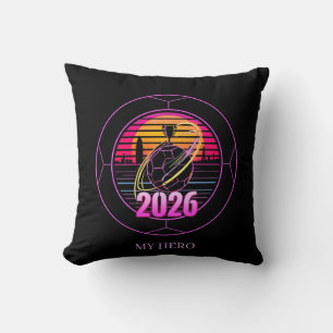 Coussin Tournoi de football 2026 Emblème Rétro Néon Graphi