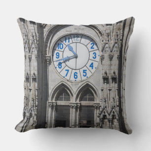 Coussin Tours à horloge à la basilique nationale de l'Eq