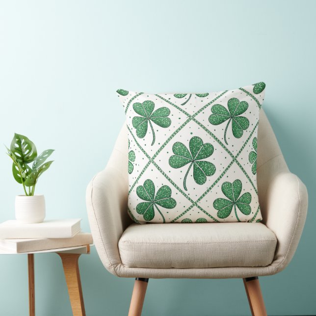 COUSSIN TRÈFLES CELTIQUES IRLANDAIS VERTS ET BLANCS (Chaise)