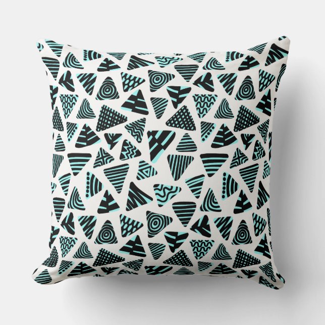 Coussin Triangles 240121 - Noir et bleu glace sur blanc (Recto)