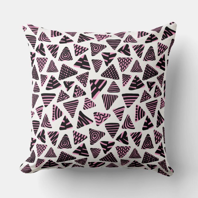 Coussin Triangles 240121 - Noir et Rose sur Blanc (Recto)