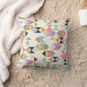 Coussin Triangles de très bon goût (Couverture)