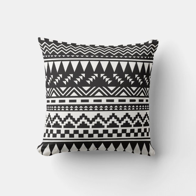 Coussin Tribal aztèque noir et blanc (Recto)