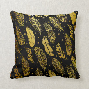 Coussin tribal de motif de plume d'or de Faux