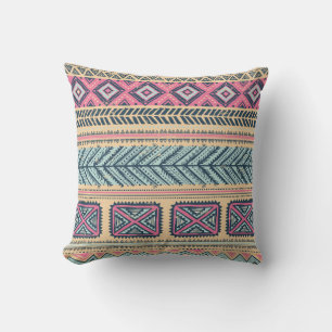 Coussin Tribal vintage ethnique homogène