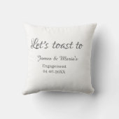 Coussin Trinquons à la fête de fiançailles nom date élégan (Verso)