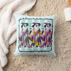 Coussin Trois Fantômes dansants en Casquette sorciers