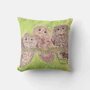 Coussin Trois Petites Chouettes - peinture acrylique.