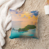 Coussin Tropical Sunset Island Throw Pillow | Beach & Ocea (Couverture)