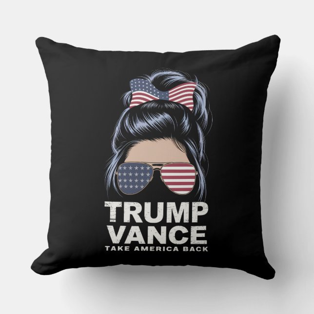 Coussin Trump Vance Reprenez l'Amérique Messy Bun Girl (Recto)