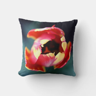 Coussin Tulip Pillow Cover