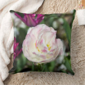 Coussin Tulipes rose vif par jour ensoleillé (Couverture)
