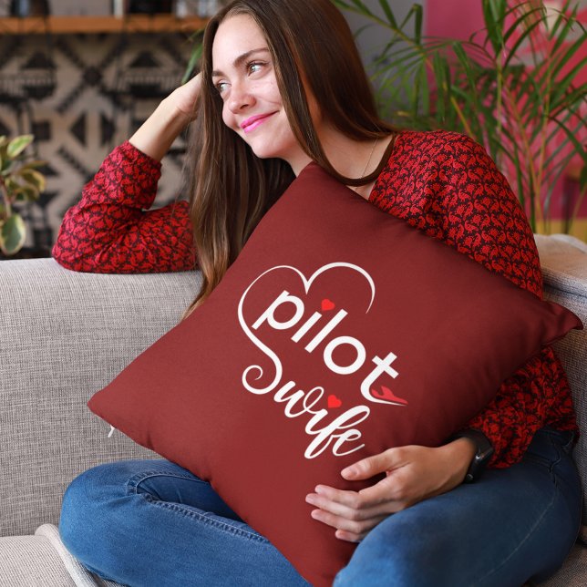 Coussin Typographie de femme de pilote & Avion simple, min (Créateur téléchargé)