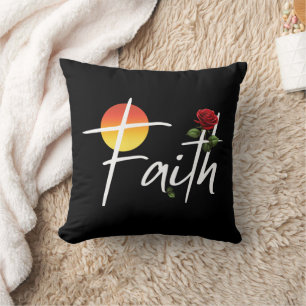 Coussin Typographie de la foi avec des roses