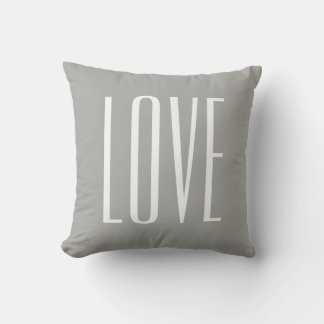 Coussin Typographie moderne Saga Green Love