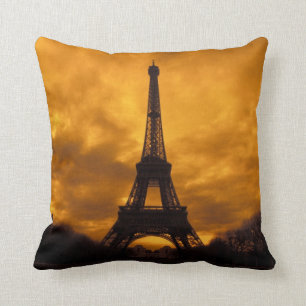 Coussin UE, France, Paris. Tour Eiffel.