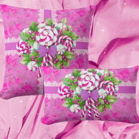 Coussin Un doux cottage rose et violet Noël