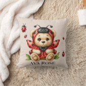 Coussin Un mignon ours en peluche habillé comme une coccin (Couverture)