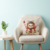 Coussin Un mignon ours en peluche habillé comme une coccin (Chaise)