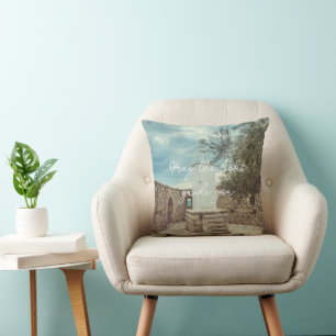 Coussin Un phare blanc et un olivier